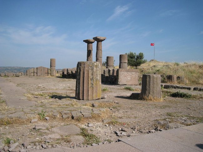 Руины храма Афины